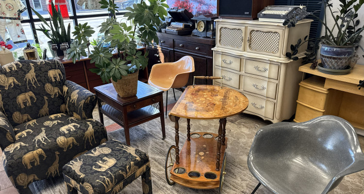 Understanding Thrift Store Pricing: What's Behind Untagged Items